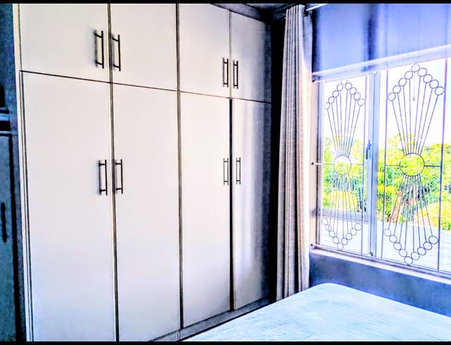 5 BEDROOM HOUSE FOR SALE IN SHALLCROSS